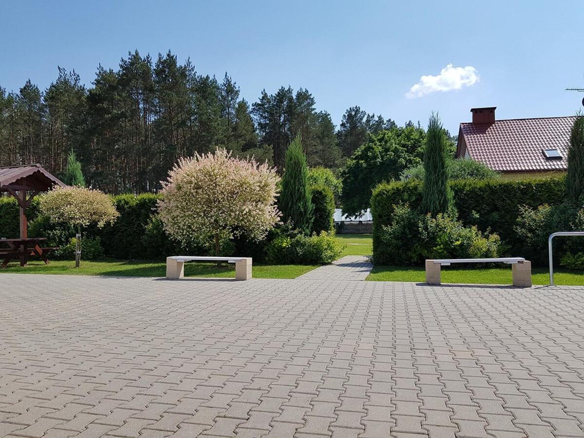 Centrum Turystyki Wiejskiej Alicja Ksiezpol ภายนอก รูปภาพ