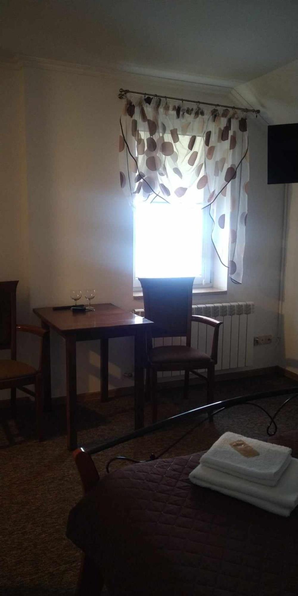 Centrum Turystyki Wiejskiej Alicja Ksiezpol ภายนอก รูปภาพ